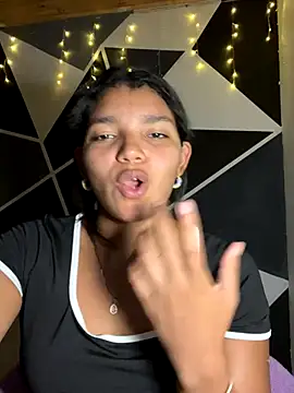 emilyharber online show from October 15, 2025, 7:22 pm