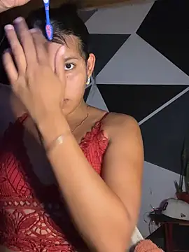 emilyharber online show from December 5, 2025, 8:28 pm