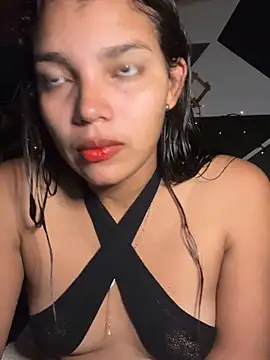 emilyharber online show from April 12, 2026, 7:39 pm