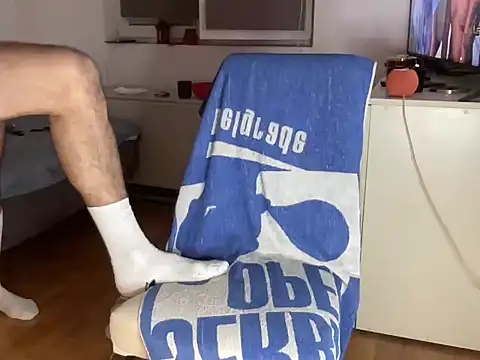 Snapshot of alejandrobg@xh chatting on December 20, 2025, 7:17 pm alejandrobgxh online show from December 20, 2025, 7:17 pm