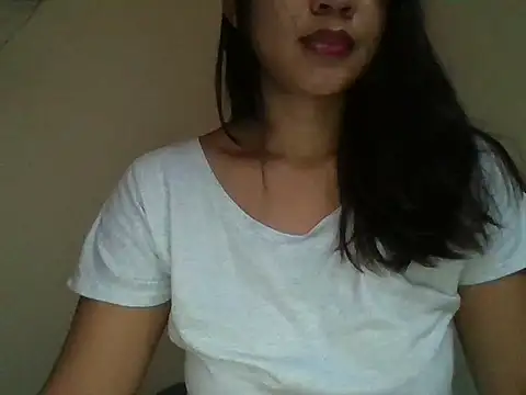  smiling4u  online show from May 25, 2026, 7:40 am