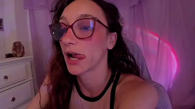 Snapshot of _lh_ chatting on February 26, 2026, 3:23 pm lh online show from February 26, 2026, 3:23 pm