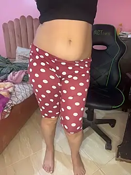 Maria-cuty online show from October 15, 2025, 9:23 pm