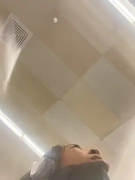 Iceblanca online show from January 8, 2026, 3:07 pm