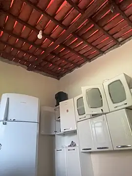 Snapshot of -Marivalda- chatting on December 3, 2025, 11:20 am -Marivalda- online show from December 3, 2025, 11:20 am