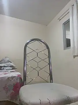 Snapshot of -Marivalda- chatting on November 27, 2025, 11:16 pm -Marivalda- online show from November 27, 2025, 11:16 pm