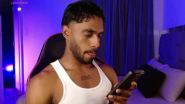 Snapshot of Christian_thor chatting on November 8, 2025, 3:43 am Christian thor online show from November 8, 2025, 3:43 am