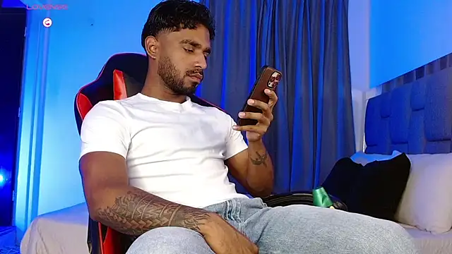 Snapshot of Christian_thor chatting on November 7, 2025, 3:55 am Christian thor online show from November 7, 2025, 3:55 am