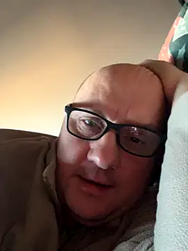 Snapshot of vanjbi45 chatting on November 22, 2025, 7:40 am vanjbi45 online show from November 22, 2025, 7:40 am