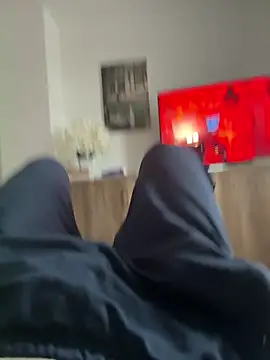 Snapshot of vanjbi45 chatting on October 31, 2025, 2:24 pm vanjbi45 online show from October 31, 2025, 2:24 pm