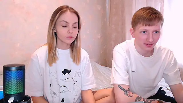 juliaanddima online show from April 9, 2026, 7:58 am