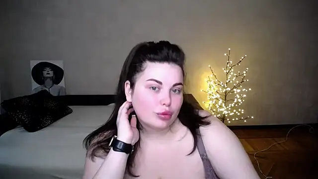 Emily Mo online show from March 27, 2026, 8:26 am