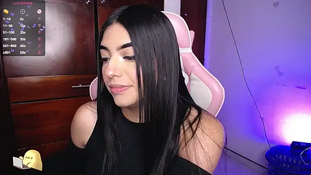 eva six online show from November 6, 2025, 10:58 pm