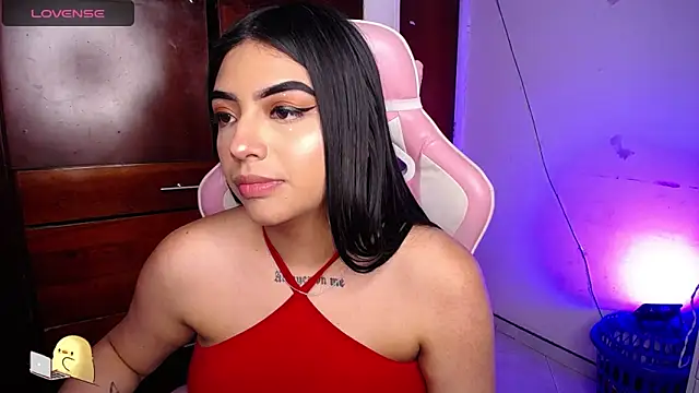 eva six online show from November 15, 2025, 7:07 pm