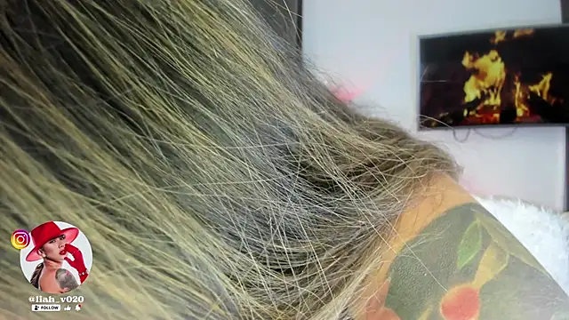 Snapshot of liah_v chatting on March 8, 2025, 8:46 pm liah v online show from March 8, 2025, 8:46 pm