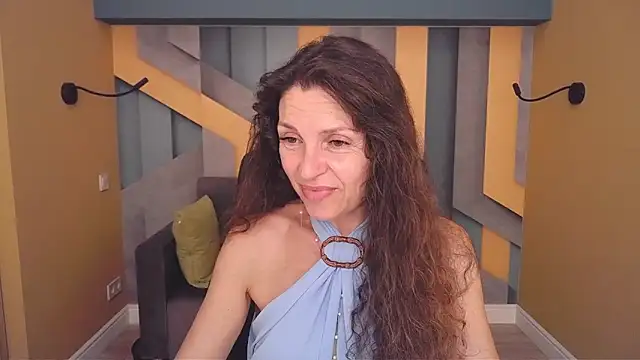 EllaLong online show from July 2, 2026, 11:27 am