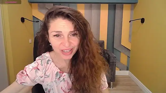 EllaLong online show from January 26, 2025, 12:43 pm