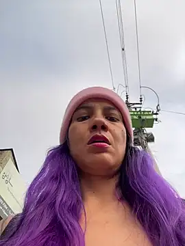 Snapshot of kitty__horny chatting on February 22, 2025, 11:57 am kitty horny online show from February 22, 2025, 11:57 am