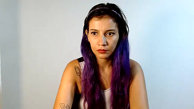 Snapshot of kitty__horny chatting on February 20, 2025, 12:04 pm kitty horny online show from February 20, 2025, 12:04 pm