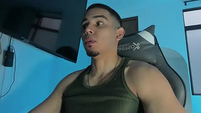 Snapshot of joss_111 chatting on October 10, 2025, 11:44 am joss 111 online show from October 10, 2025, 11:44 am