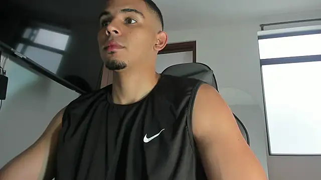 Snapshot of joss_111 chatting on November 29, 2025, 12:05 pm joss 111 online show from November 29, 2025, 12:05 pm