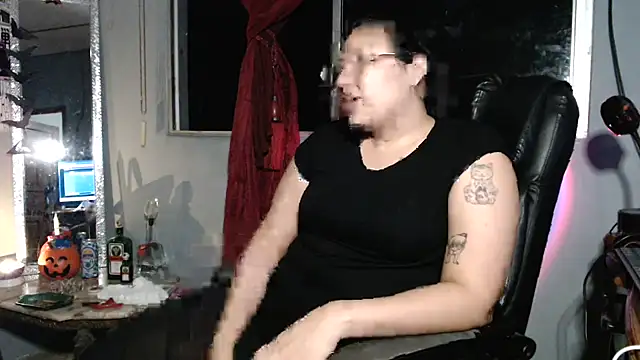 DanelyLopez online show from October 9, 2025, 2:23 am