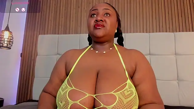 Saravy Blandon online show from September 12, 2025, 10:59 am