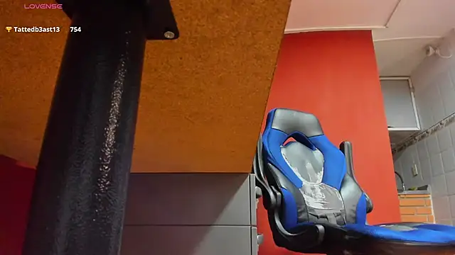 Maxi TheBigDaddy online show from March 3, 2025, 3:11 pm