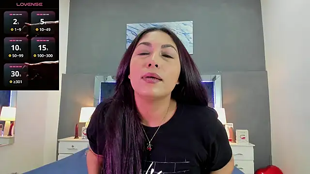 Snapshot of Lauralove_69 chatting on February 16, 2026, 8:51 pm Lauralove 69 online show from February 16, 2026, 8:51 pm