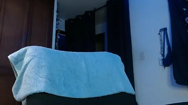 Snapshot of shy_katy_ chatting on January 12, 2025, 2:56 am shy katy online show from January 12, 2025, 2:56 am