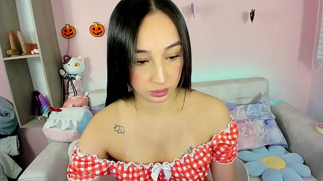 Snapshot of tinysara chatting on October 15, 2025, 4:26 pm tinysara online show from October 15, 2025, 4:26 pm