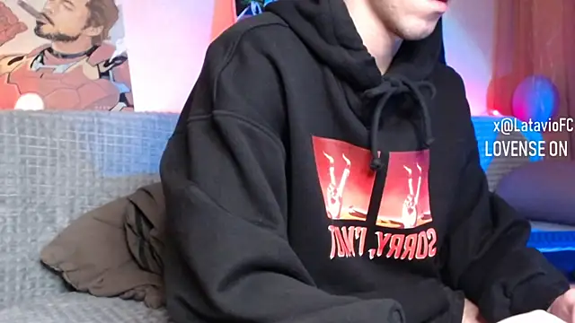 Snapshot of Midnighter_ chatting on January 22, 2025, 2:15 am Midnighter online show from January 22, 2025, 2:15 am