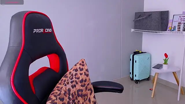 samantha tattu online show from April 15, 2026, 7:29 pm