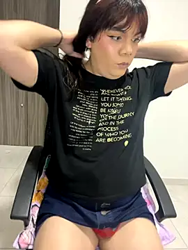 Violetacam 05 online show from October 8, 2025, 7:32 am