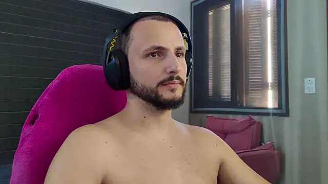 Snapshot of iurytx chatting on March 1, 2026, 5:02 pm iurytx online show from March 1, 2026, 5:02 pm