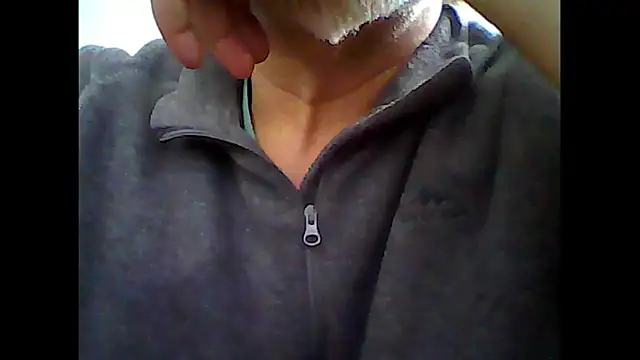 xcimeru online show from October 17, 2025, 7:11 am