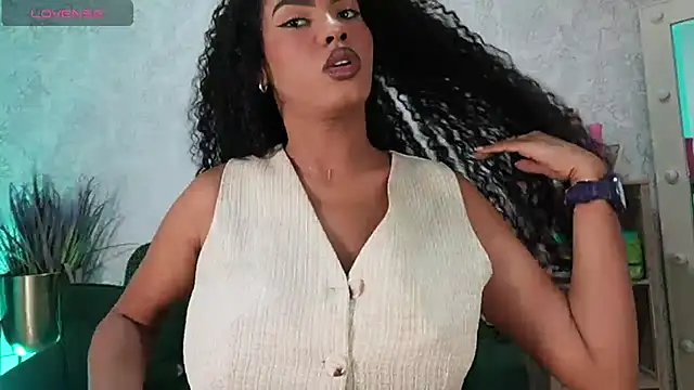 HOTBLACKANDWHITE2 online show from April 14, 2026, 3:55 am