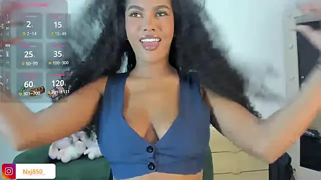 HOTBLACKANDWHITE2 online show from October 12, 2025, 4:14 am