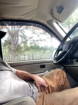 Themechanic420 online show from November 19, 2025, 5:46 pm