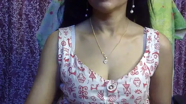 iam-moni2 online show from March 18, 2025, 5:44 pm