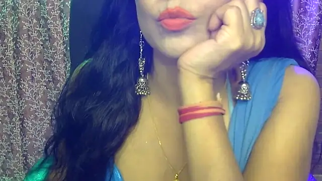 iam-moni2 online show from September 15, 2025, 3:01 pm