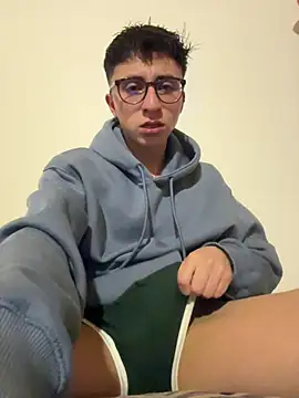 CamiRojas boy online show from February 22, 2026, 3:53 am