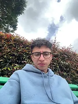 CamiRojas boy online show from May 25, 2026, 5:55 pm