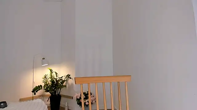 Snapshot of kawaii_mia chatting on October 16, 2025, 3:48 am kawaii mia online show from October 16, 2025, 3:48 am