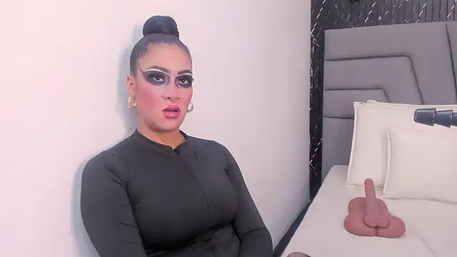 Angie Will online show from September 11, 2025, 3:34 pm