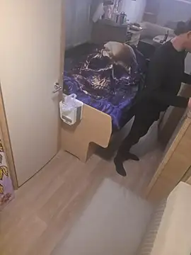 Snapshot of Ebinator666 chatting on February 17, 2026, 4:21 am Ebinator666 online show from February 17, 2026, 4:21 am