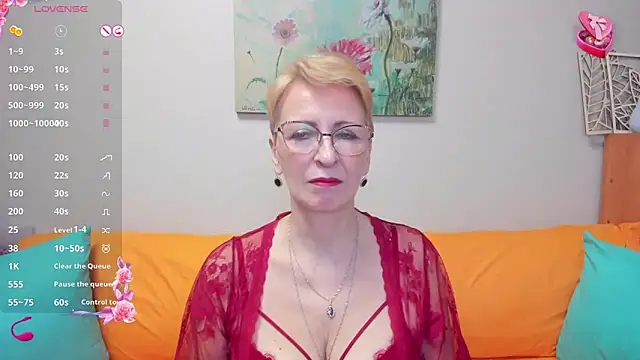 iamyourdream89 online show from March 10, 2025, 10:07 am