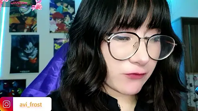 Snapshot of avi_frost chatting on December 5, 2024, 11:12 am avi frost online show from December 5, 2024, 11:12 am