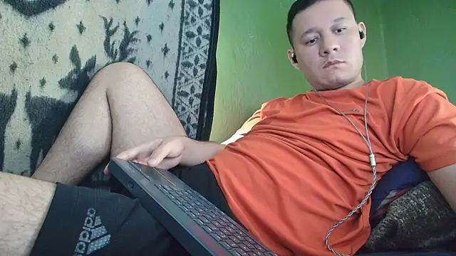 sweet cock28 online show from May 11, 2026, 4:04 pm