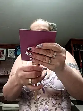 SeductionSilera online show from November 8, 2025, 6:33 pm